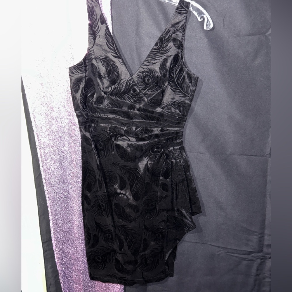 Voodoo Vixen Amanda Peacock Dress Black - Picture 3 of 5